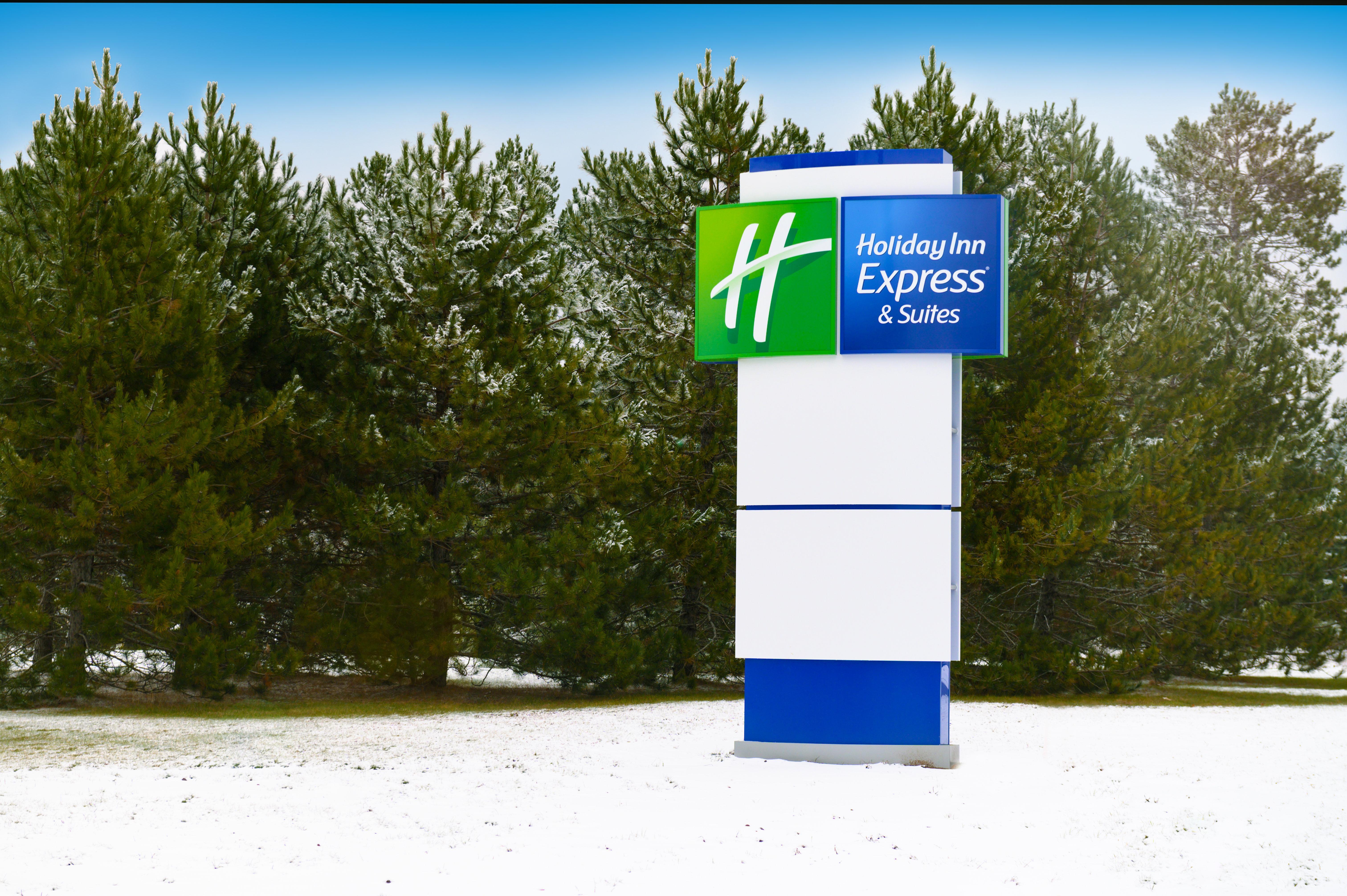 Holiday Inn Express & Suites Hayward By Ihg Buitenkant foto