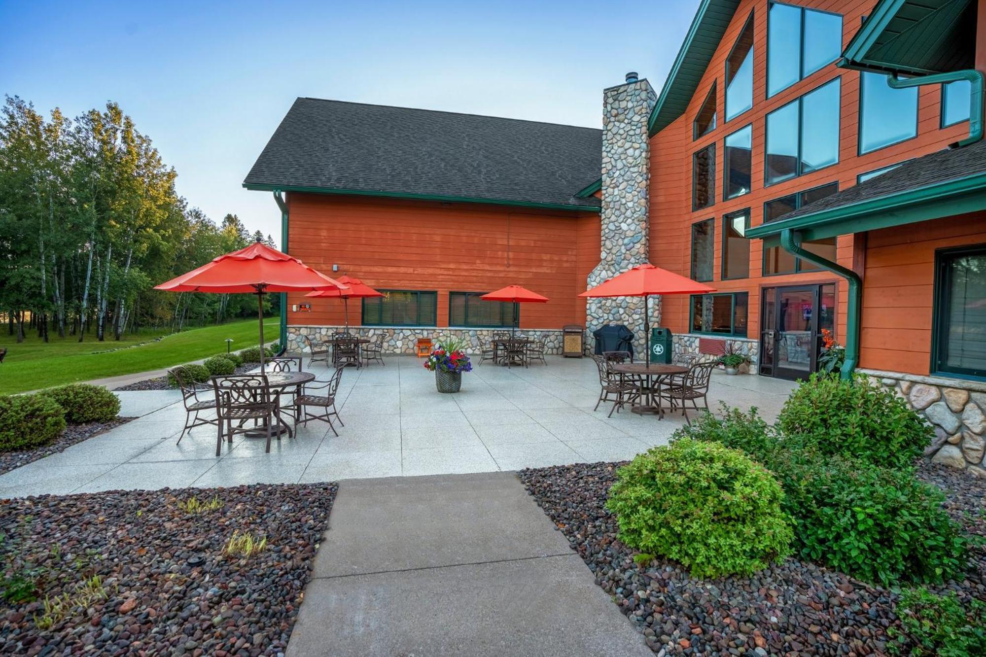 Holiday Inn Express & Suites Hayward By Ihg Buitenkant foto