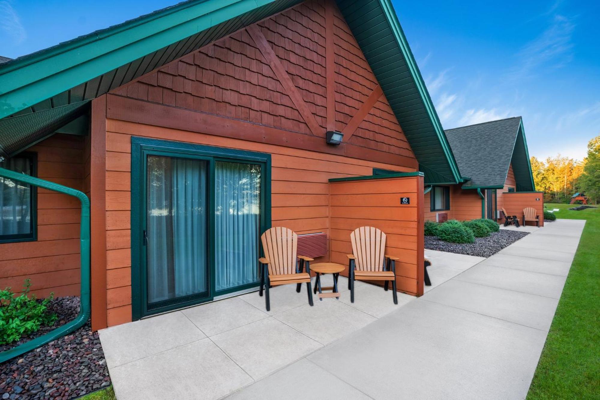 Holiday Inn Express & Suites Hayward By Ihg Buitenkant foto